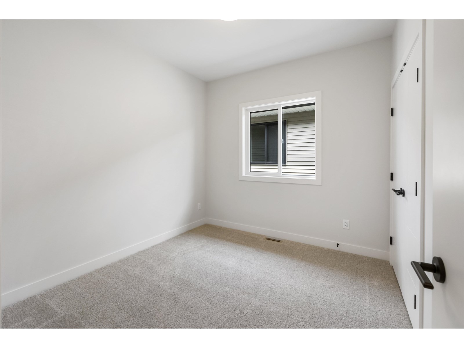 9376 Mcnaught Road Property Photo 14