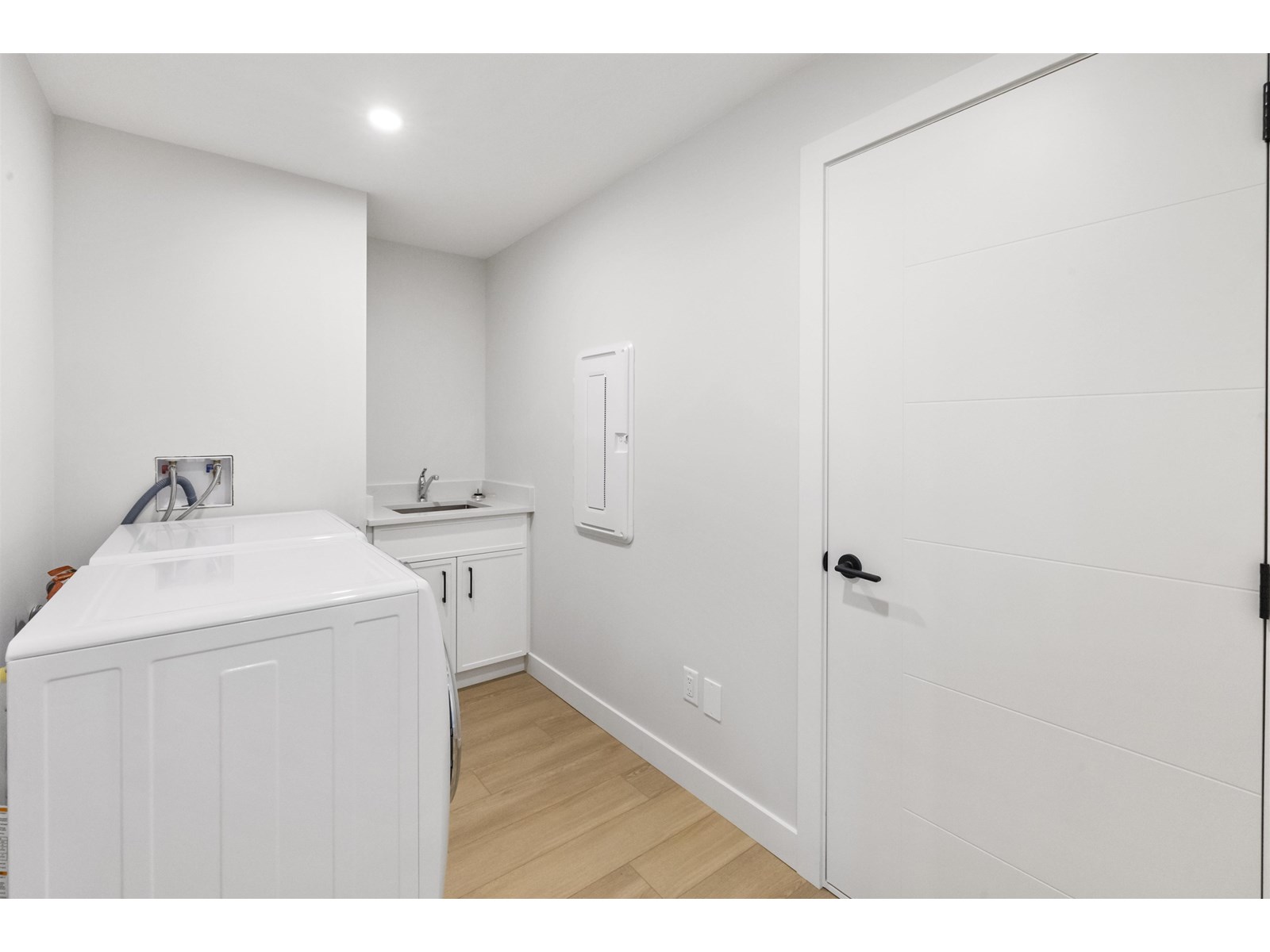 9376 Mcnaught Road Property Photo 36