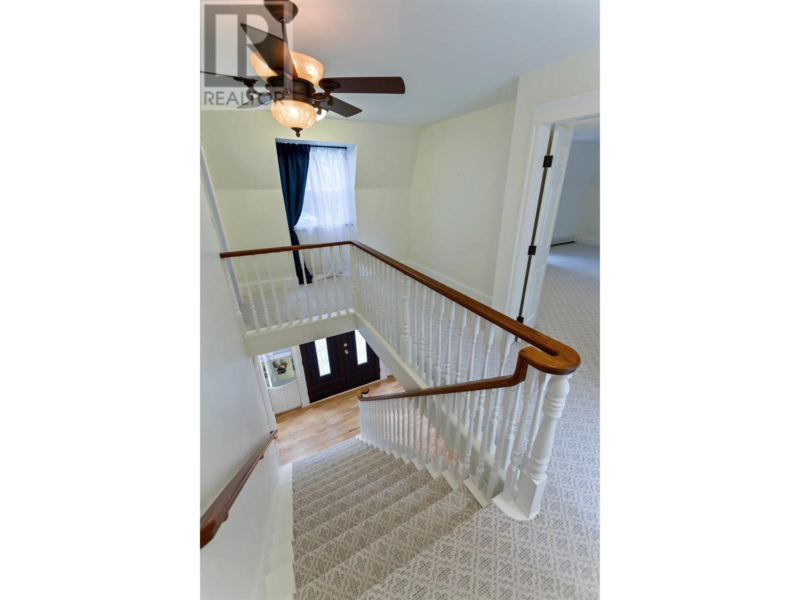 12409 214 Street Property Photo 16