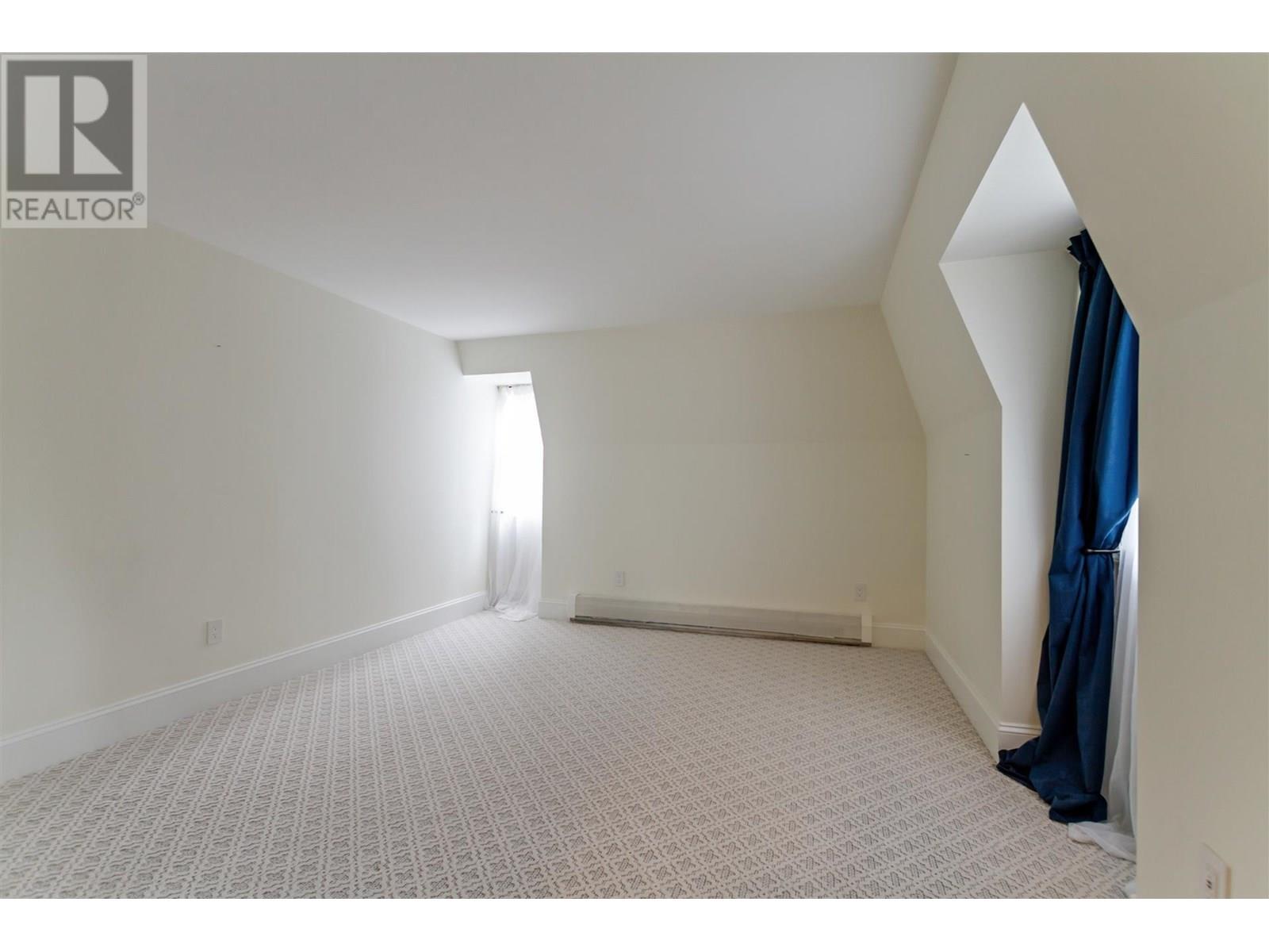 12409 214 Street Property Photo 24