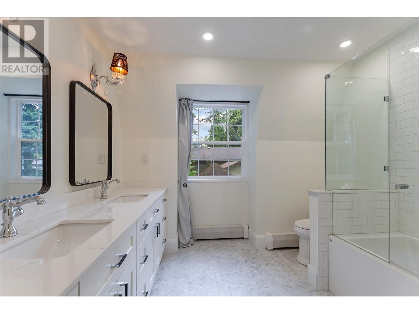 12409 214 Street Property Photo 25