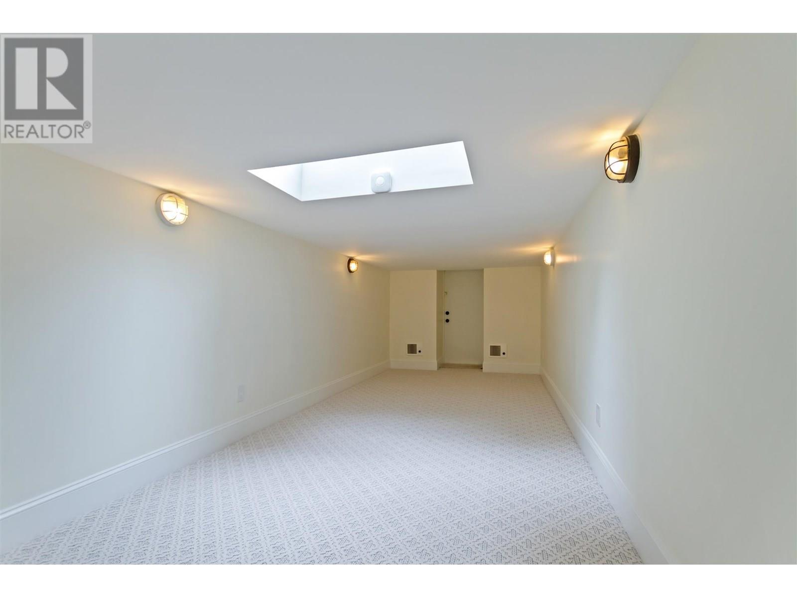 12409 214 Street Property Photo 29