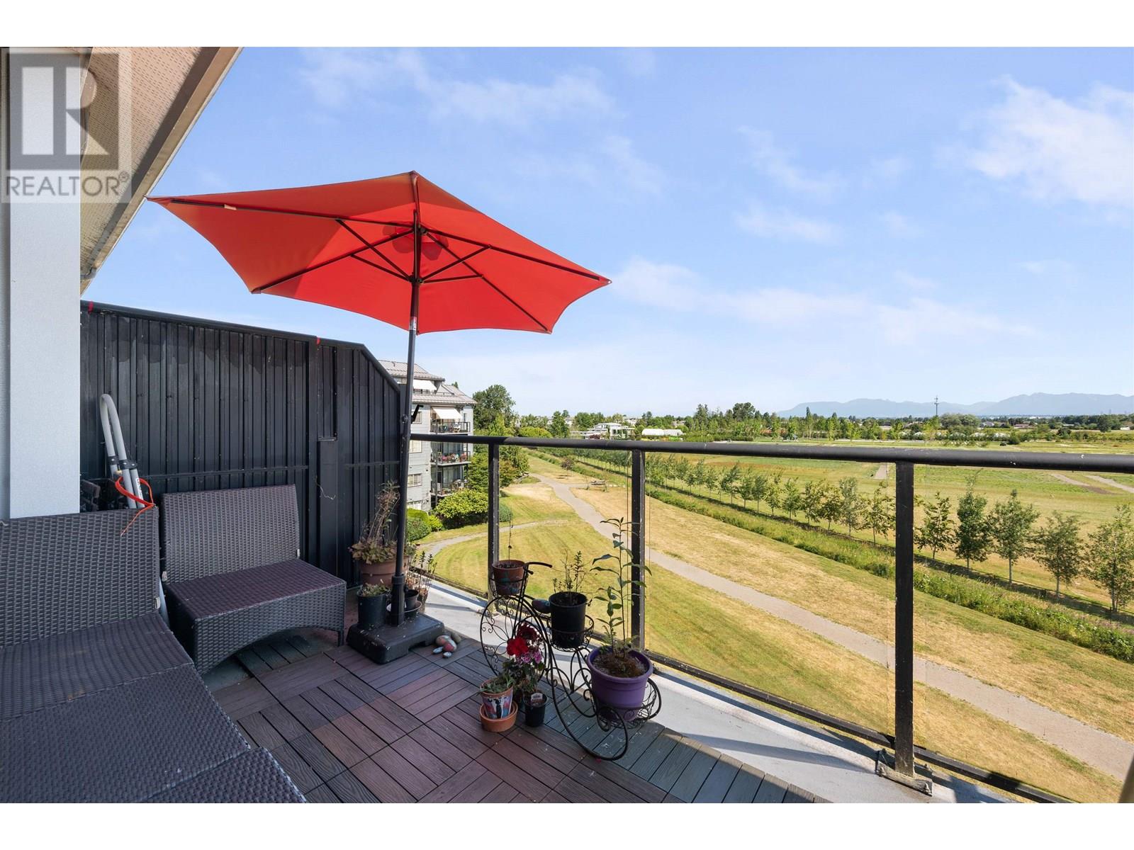 410 6233 LONDON ROAD Property Photo 1