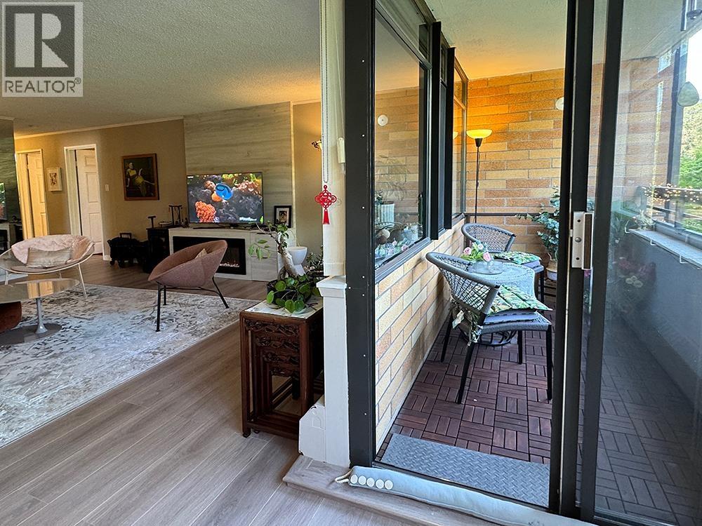 6611 Minoru Boulevard #405 Property Photo 8