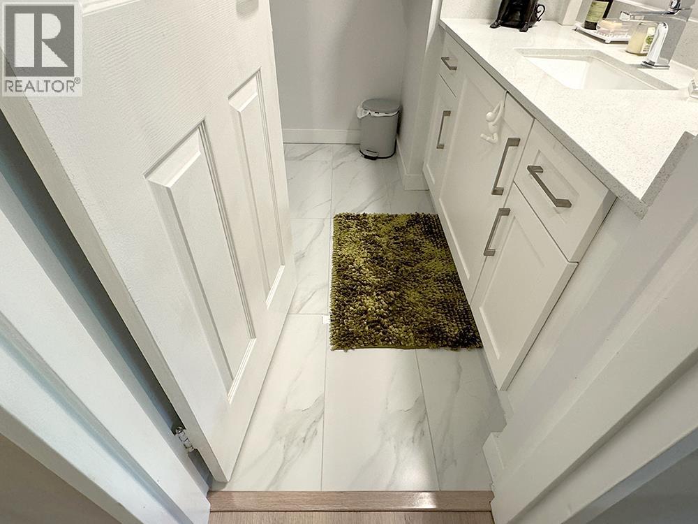 6611 Minoru Boulevard #405 Property Photo 17