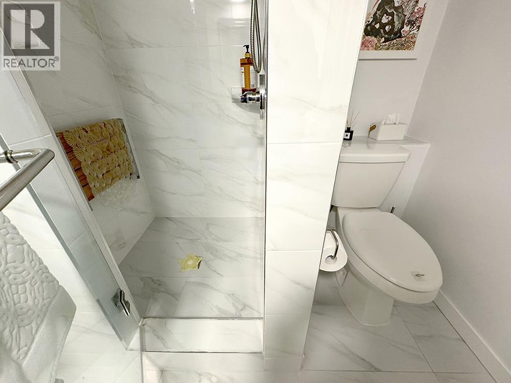 6611 Minoru Boulevard #405 Property Photo 19