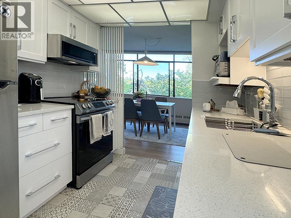 6611 Minoru Boulevard #405 Property Photo 23