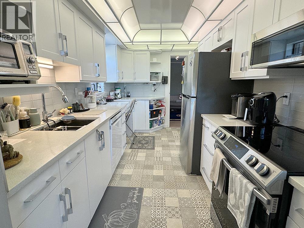 6611 Minoru Boulevard #405 Property Photo 28