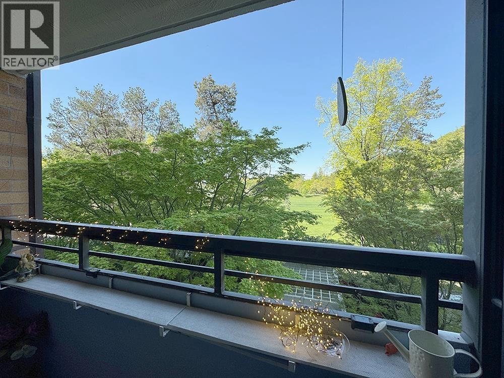 6611 Minoru Boulevard #405 Property Photo 29