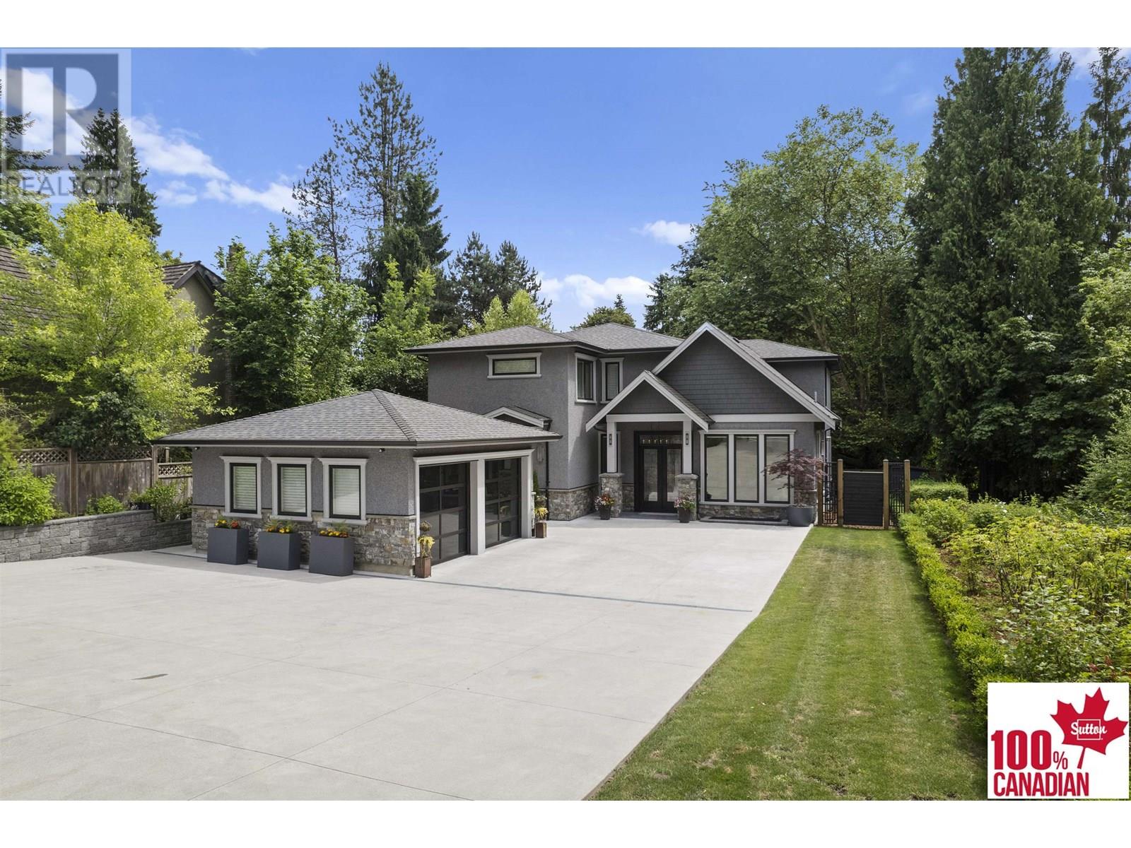8258 GOVERNMENT ROAD Property Photo 1