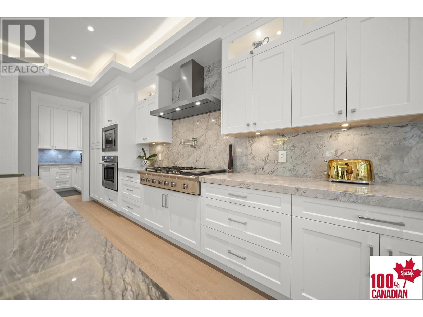 8258 Government Road Property Photo 12