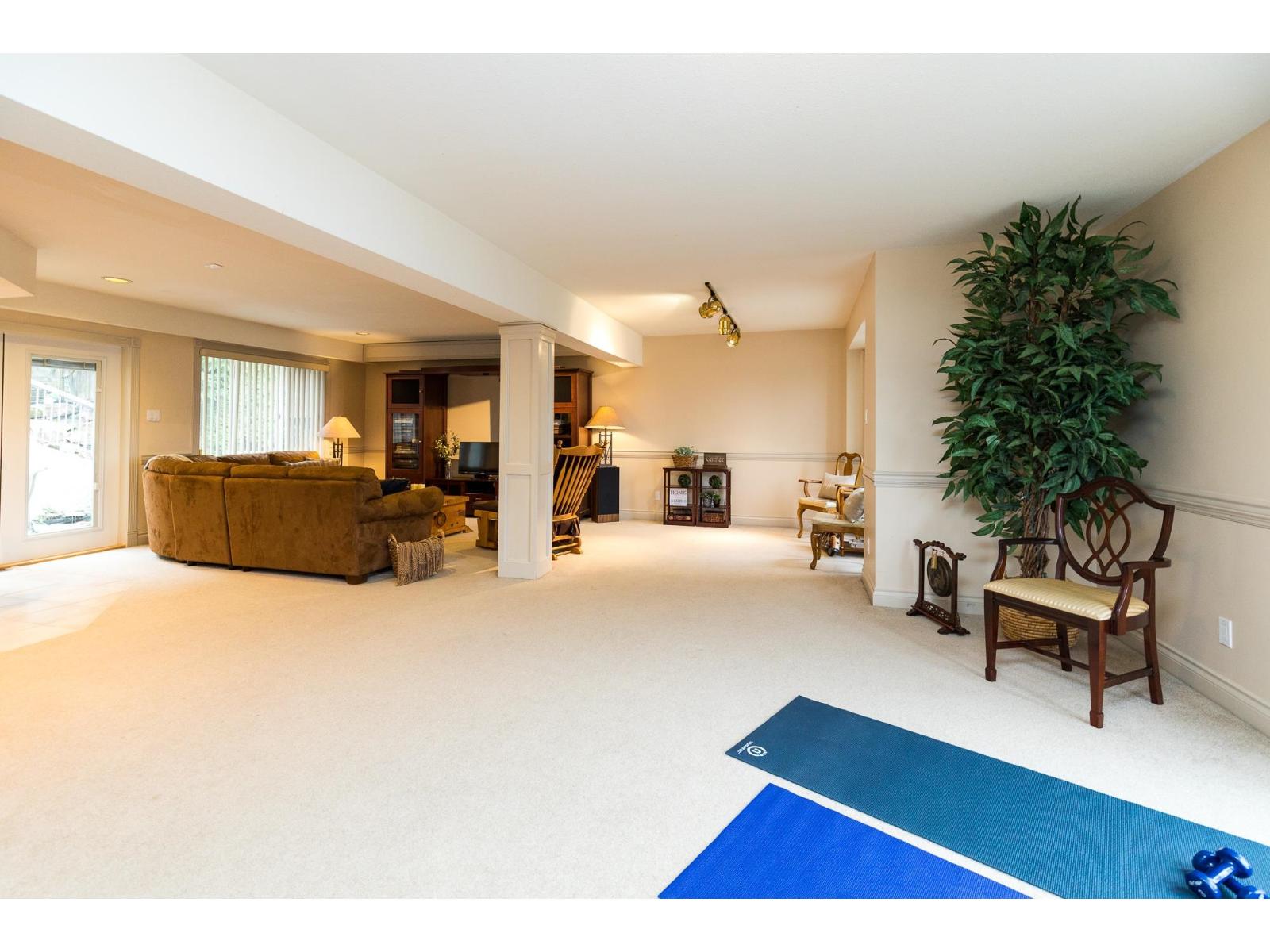 2780 St Moritz Way Property Photo 28