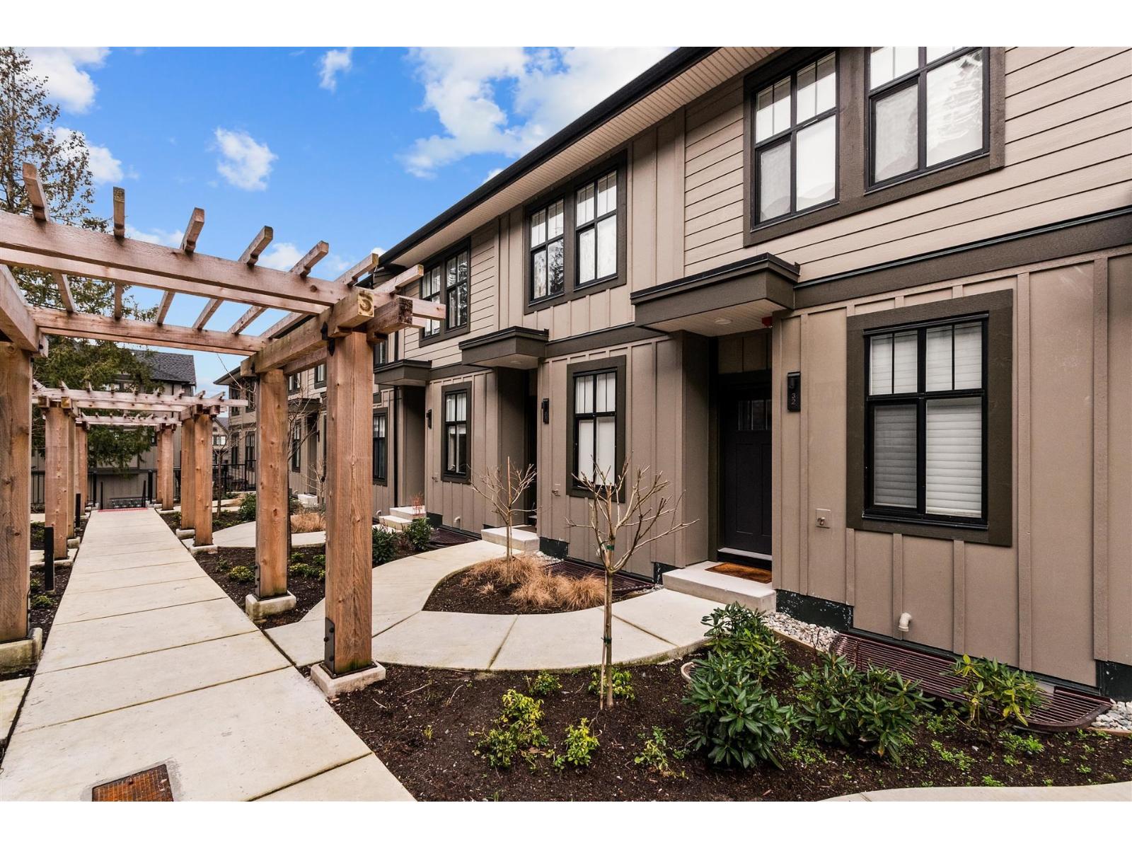 2350 165 #31 Property Photo 2