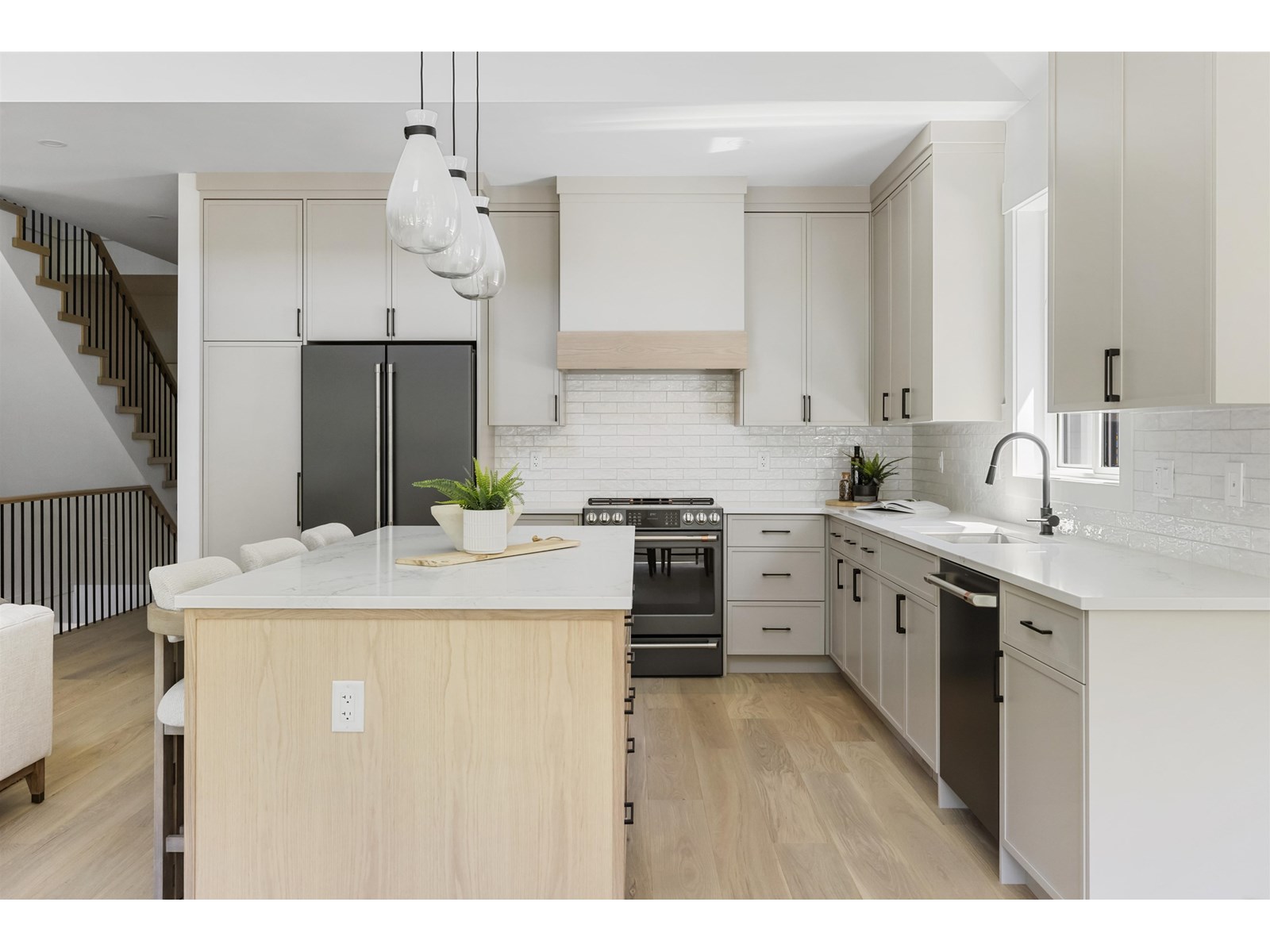 23128 96 Avenue Property Photo 10