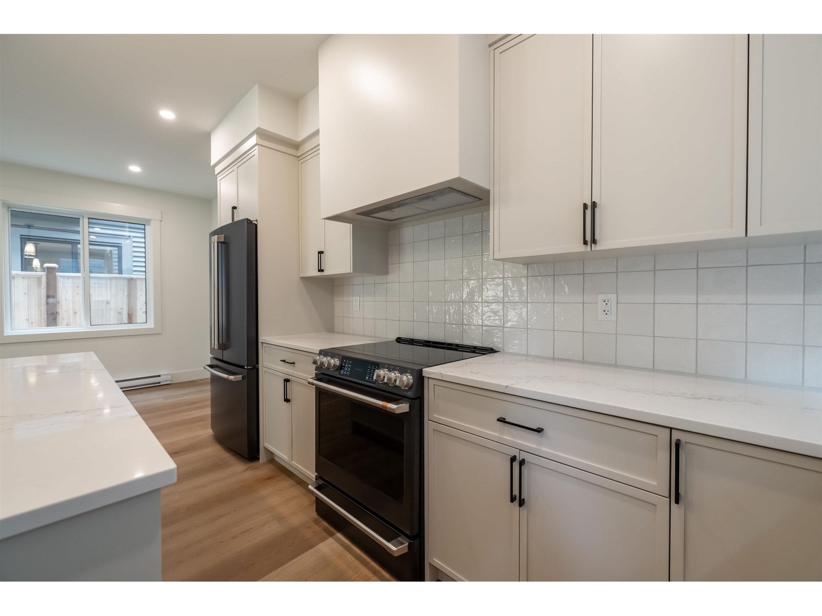 23128 96 Avenue Property Photo 34