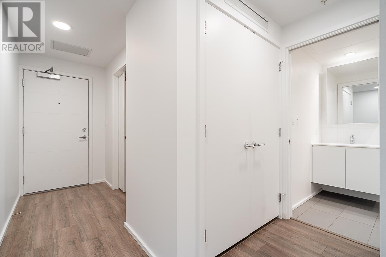 3901 3833 Evergreen Place Property Photo 6