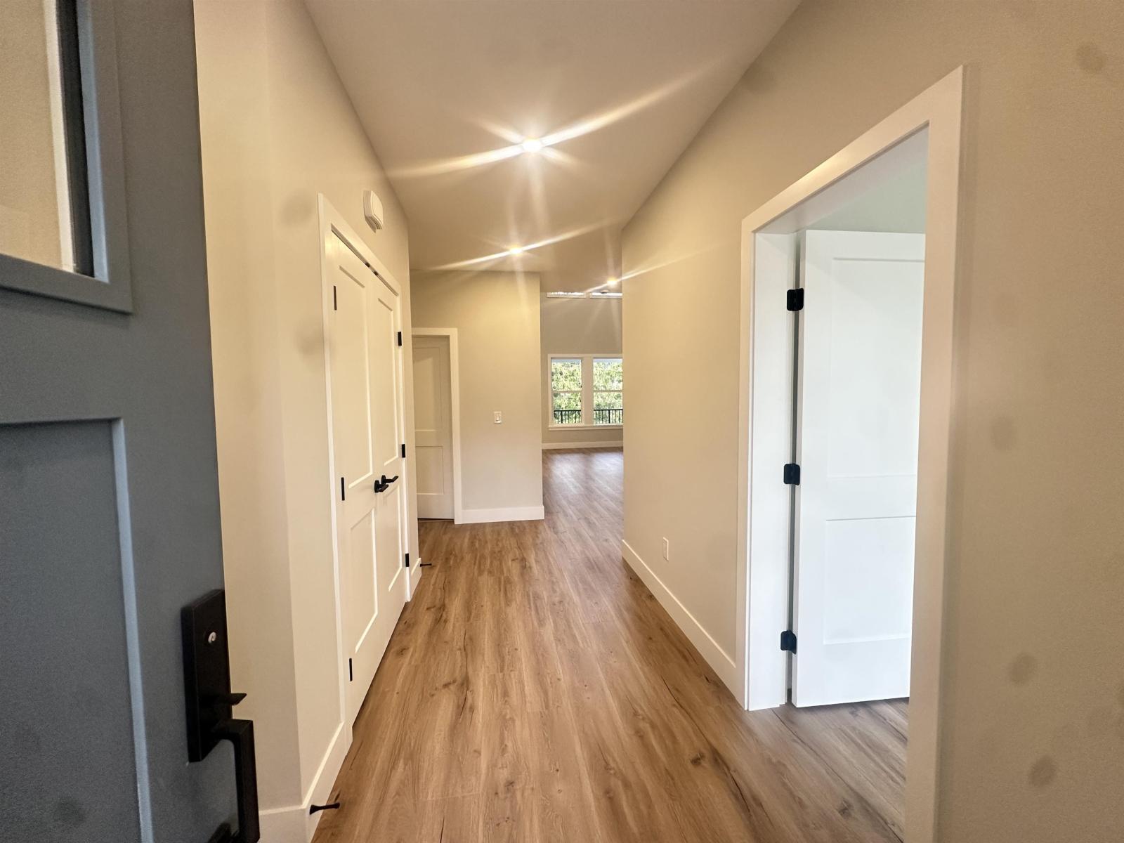 1973 Sparrow Hawk Place, Mt Woodside Property Photo 3