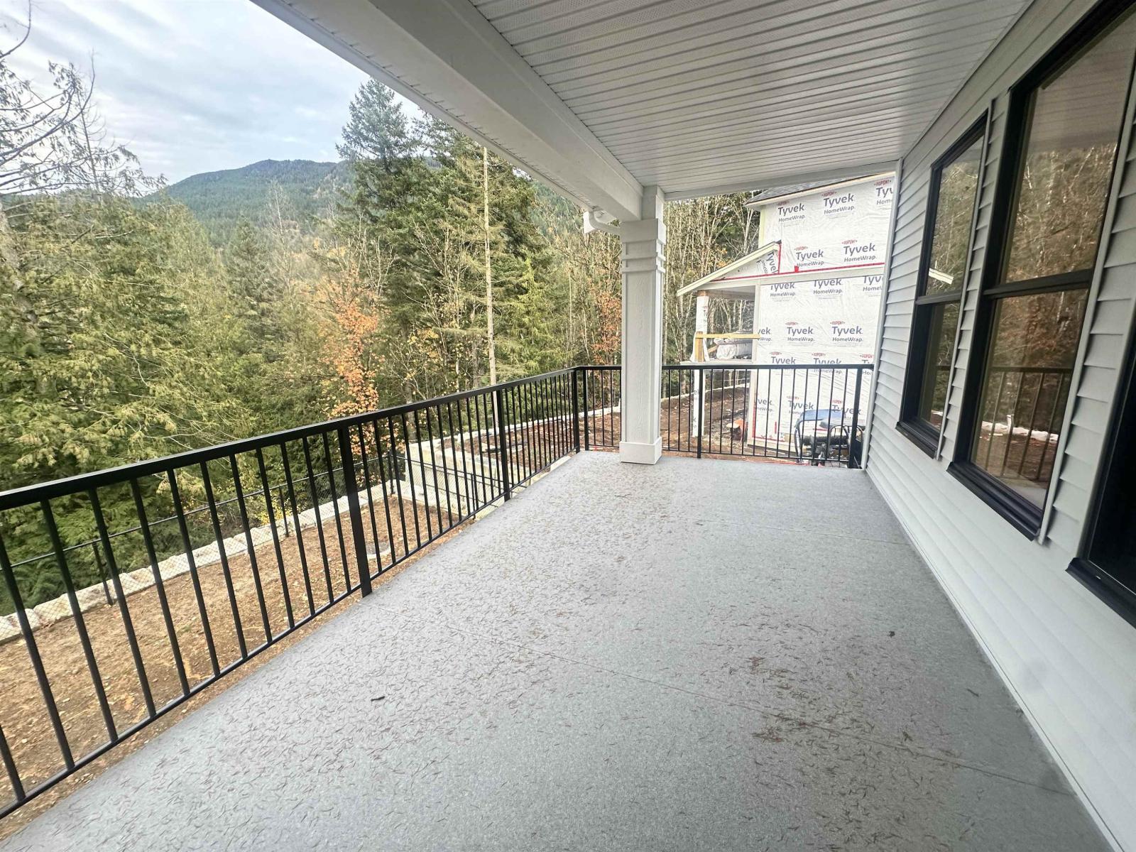 1973 Sparrow Hawk Place, Mt Woodside Property Photo 16