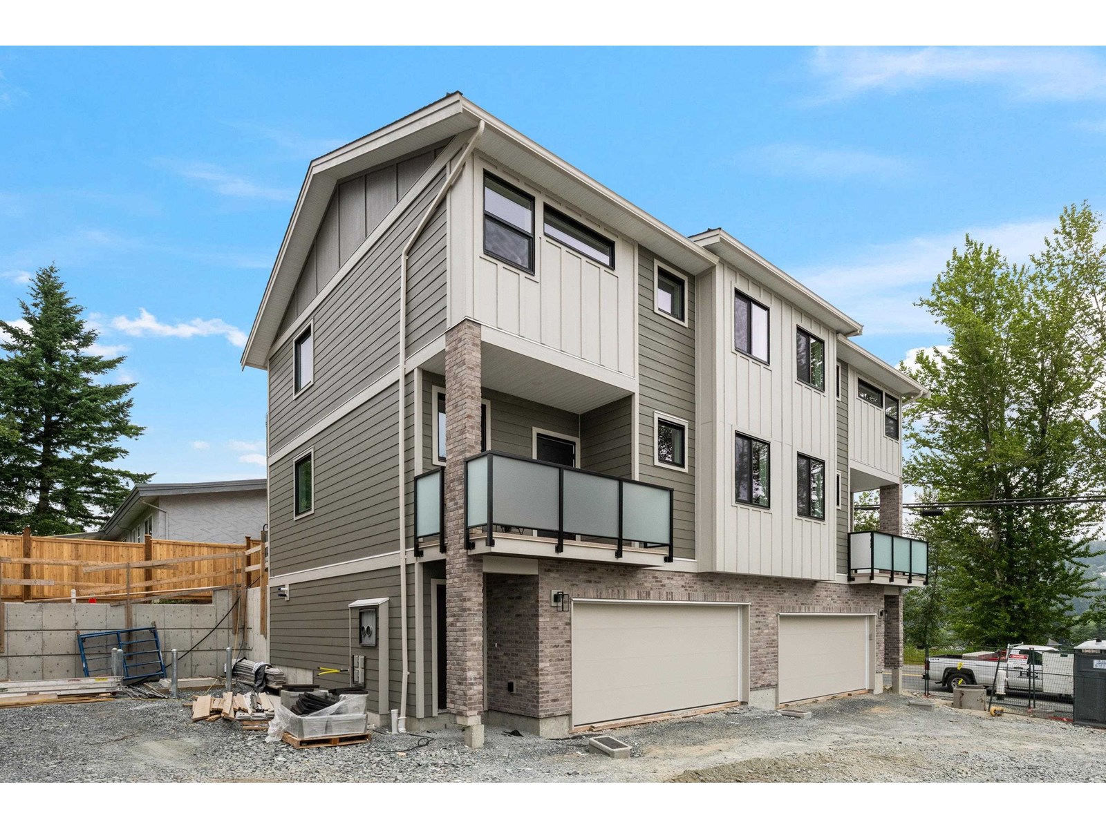 2477 Beck Road Property Photo 1