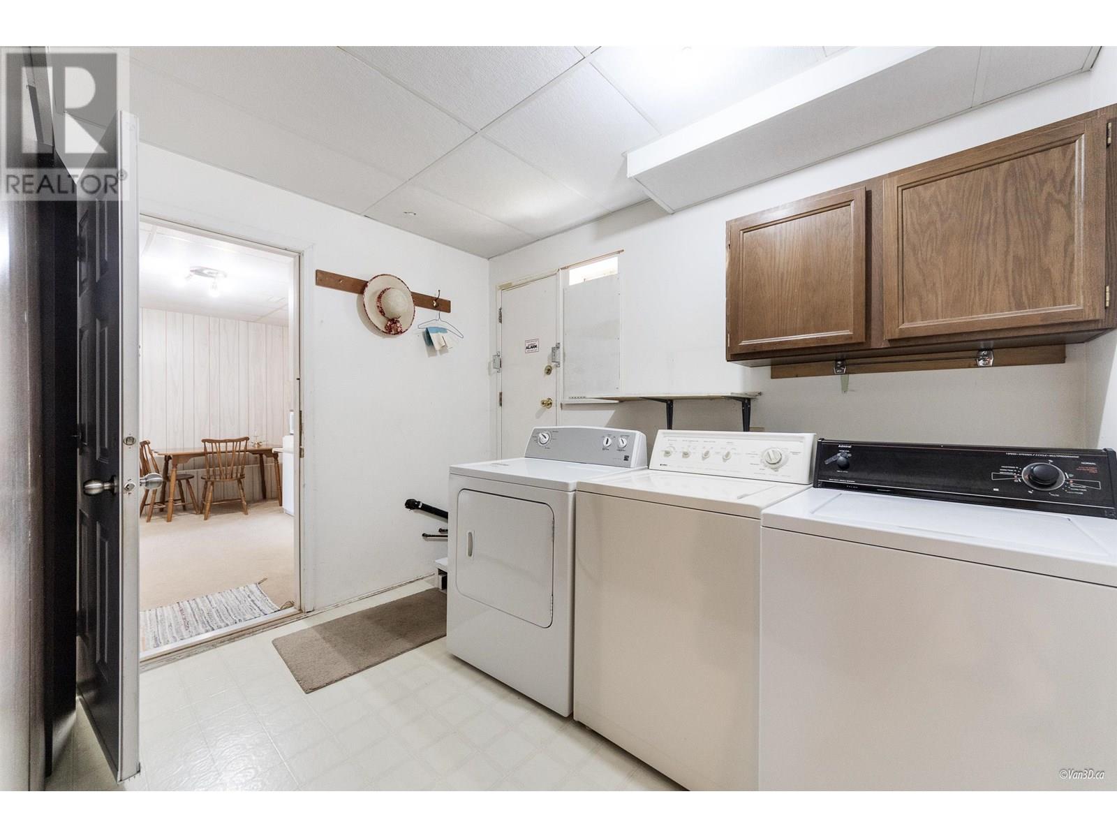 1632 Como Lake Avenue Property Photo 13