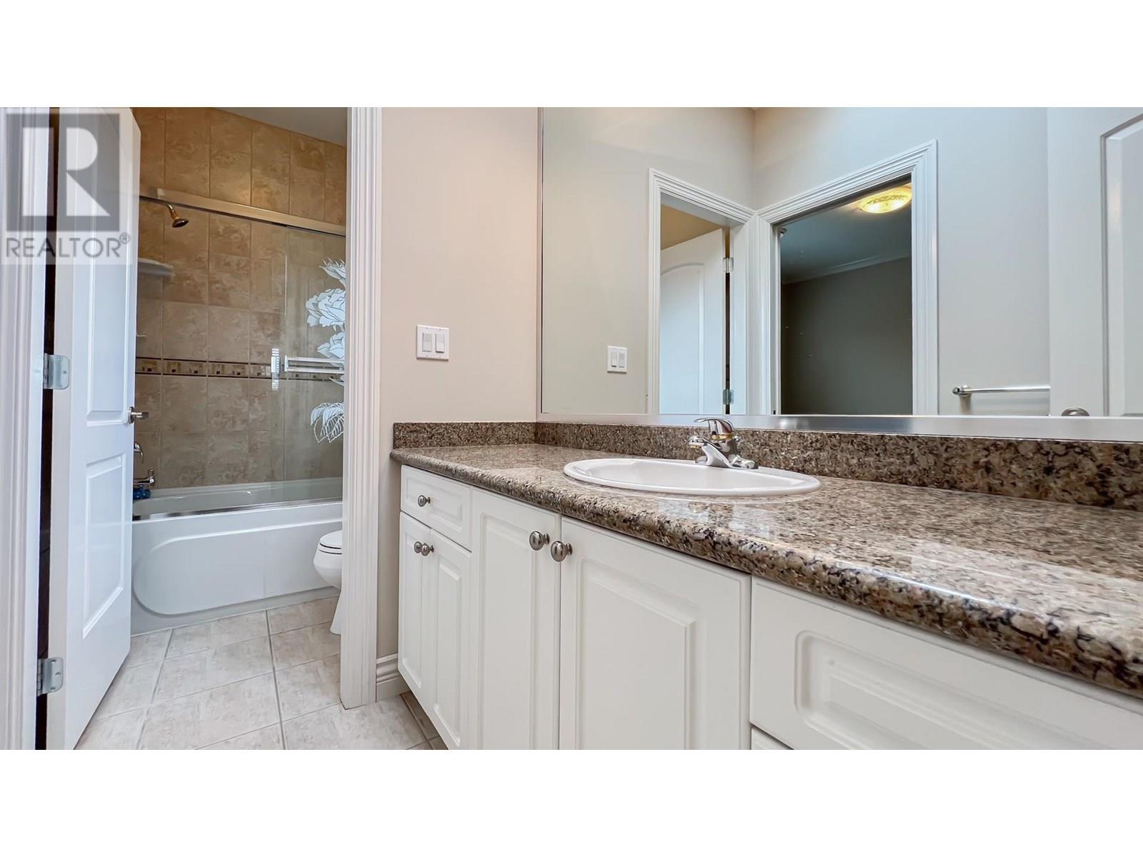 6571 Chatsworth Road Property Photo 33