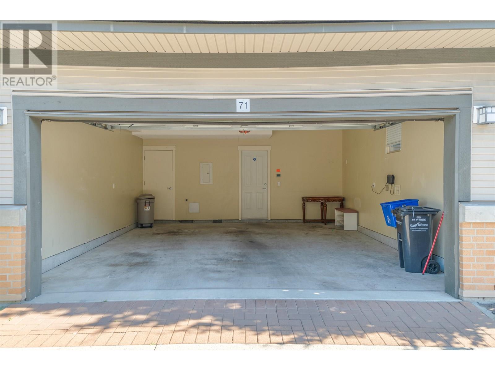 6300 Birch Street #71 Property Photo 15