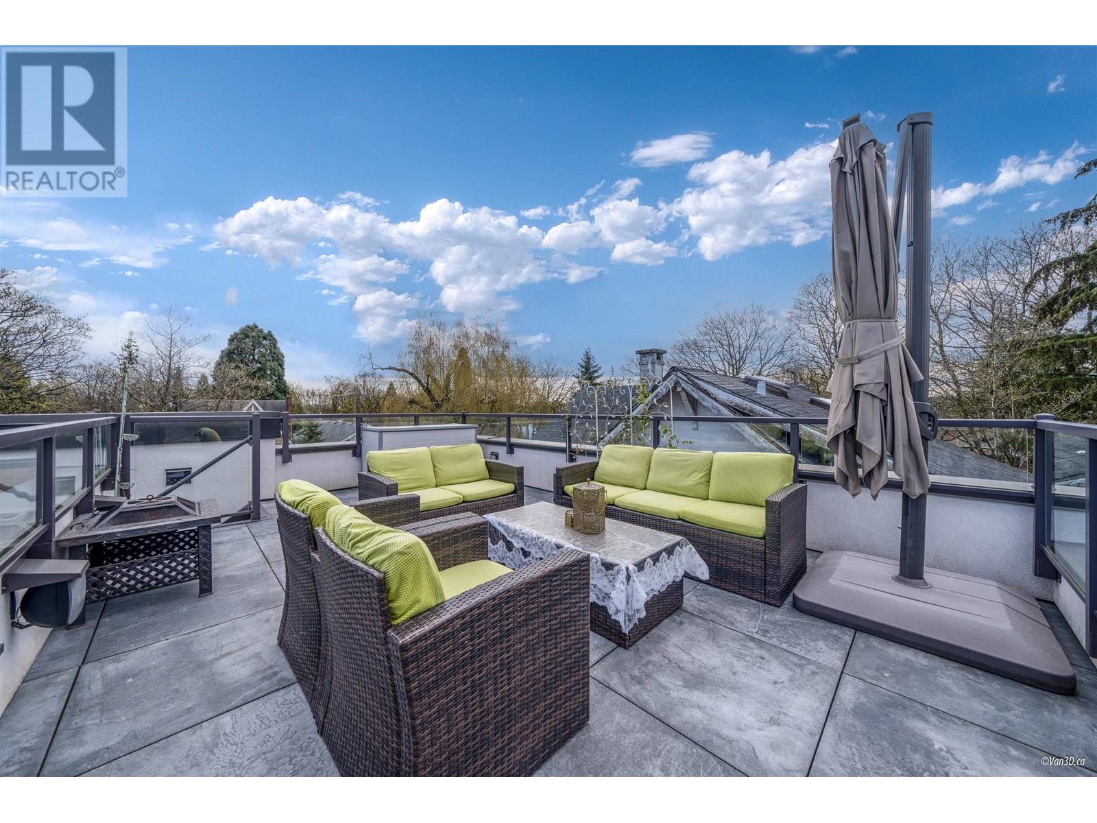 3781 West 24th Avenue Property Photo 4