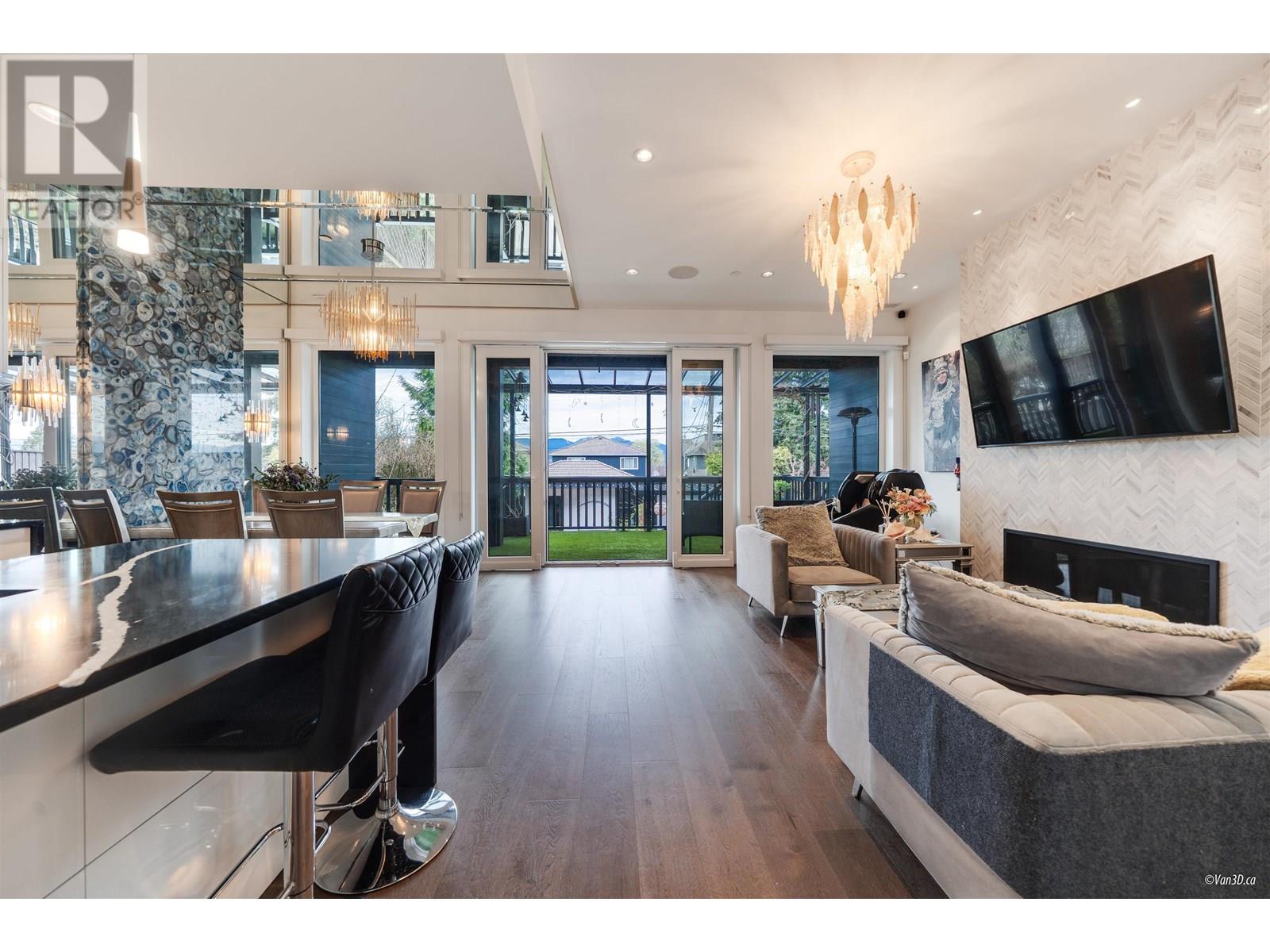 3781 West 24th Avenue Property Photo 14