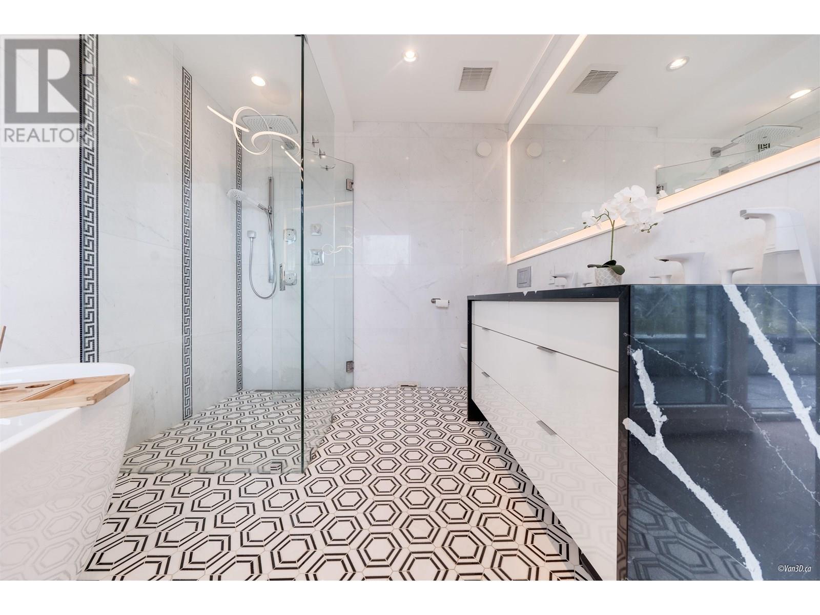 3781 West 24th Avenue Property Photo 21