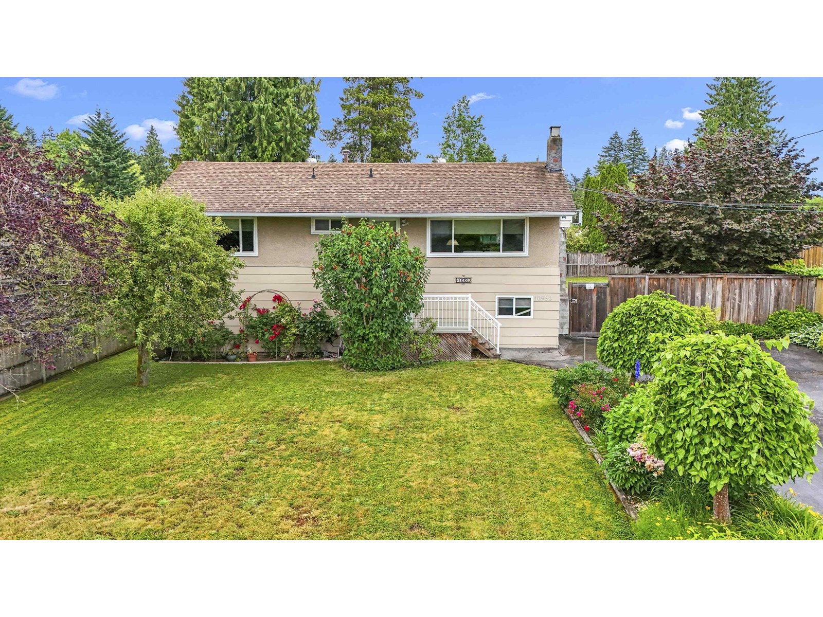 10930 141A STREET Property Photo 1