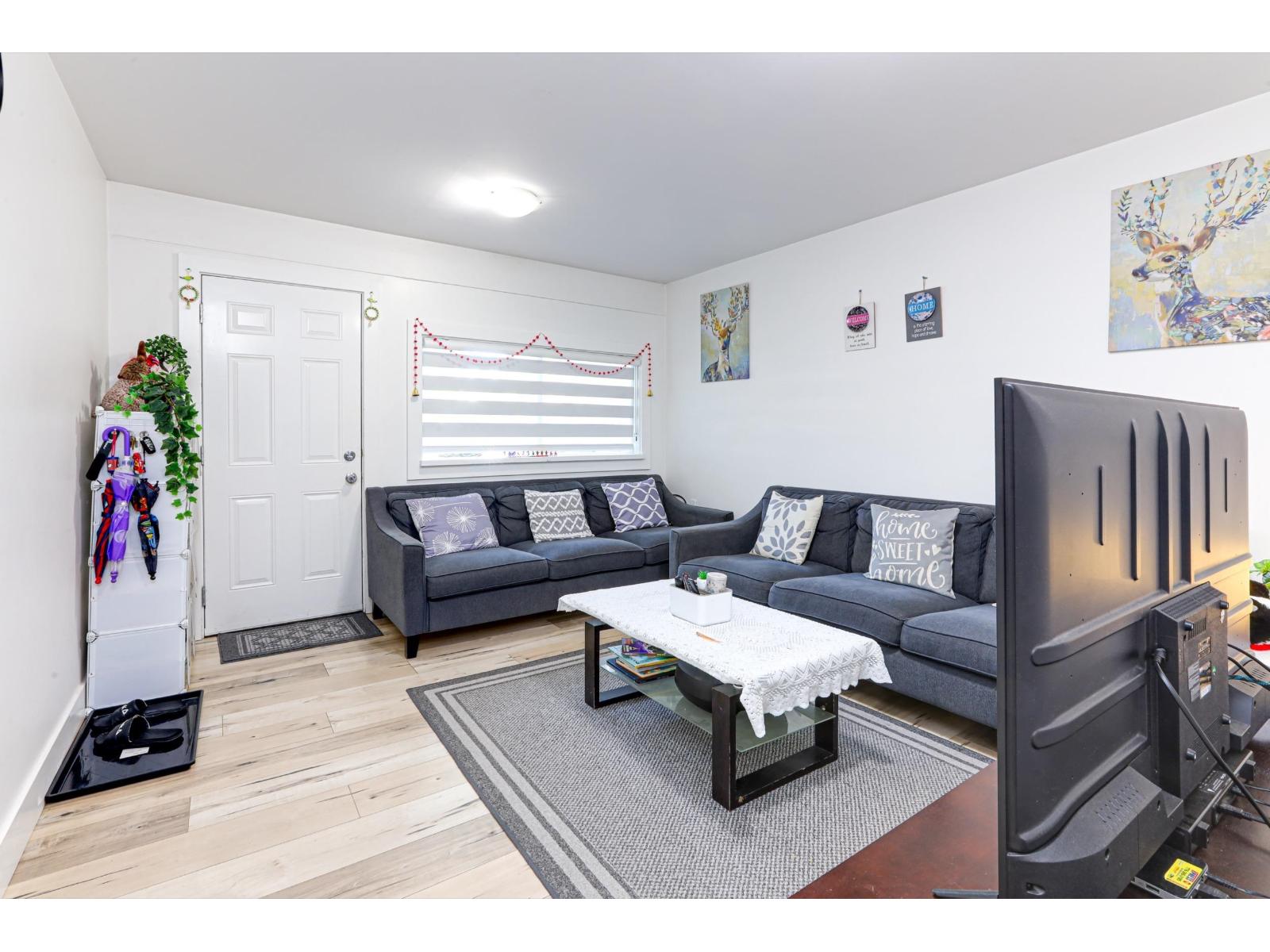 15720 Aster Property Photo 5