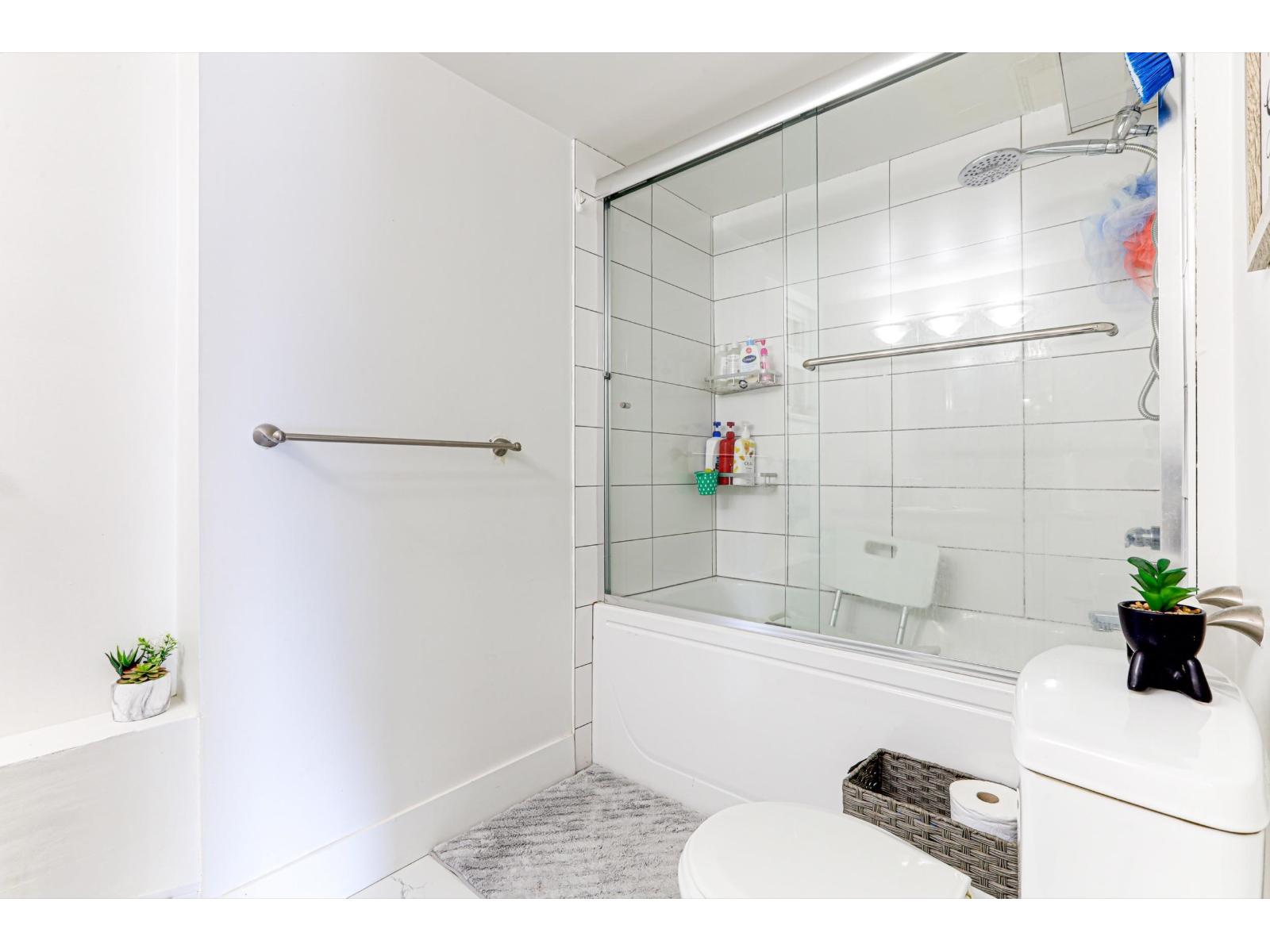 15720 Aster Property Photo 8