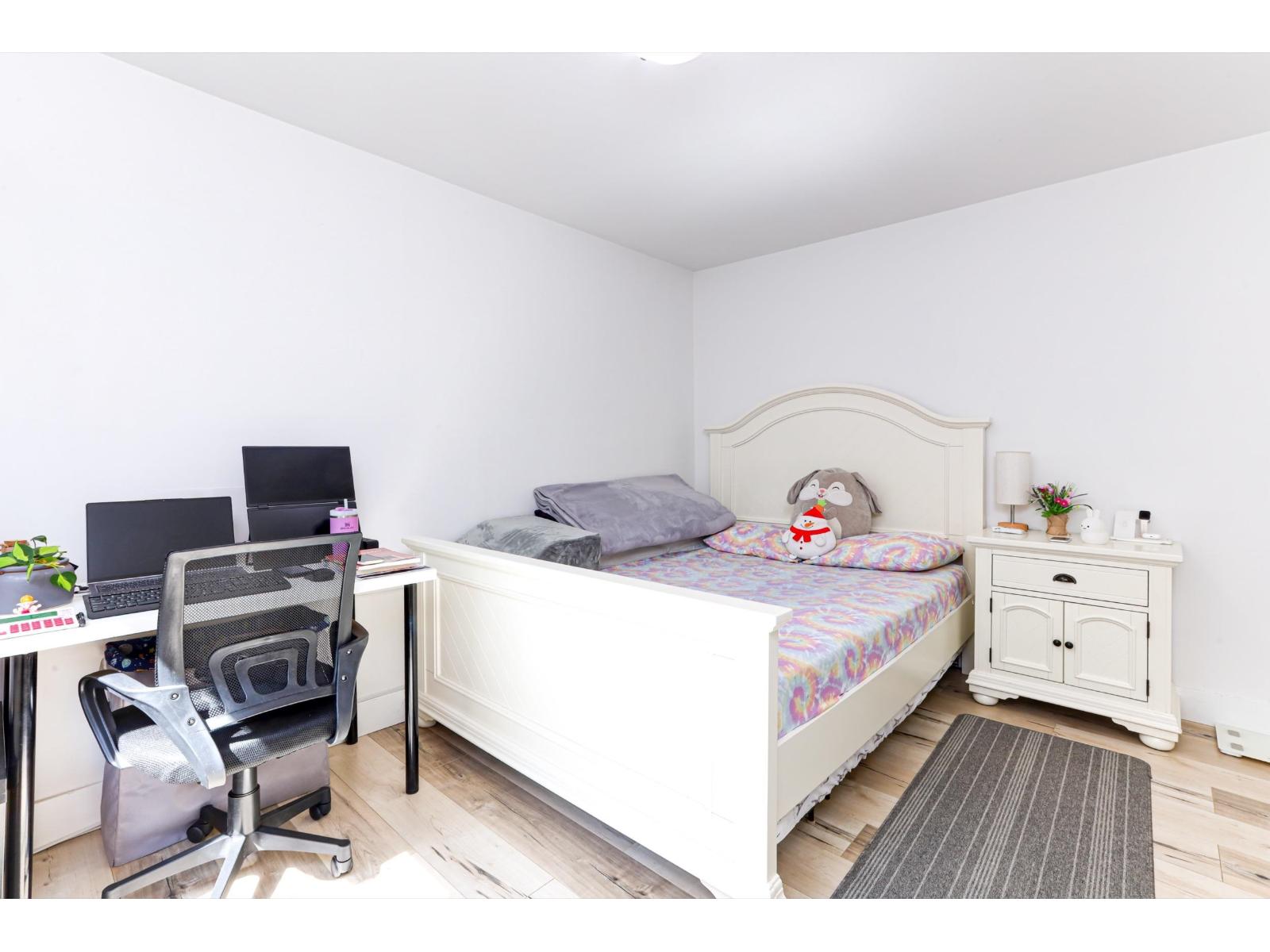 15720 Aster Property Photo 10