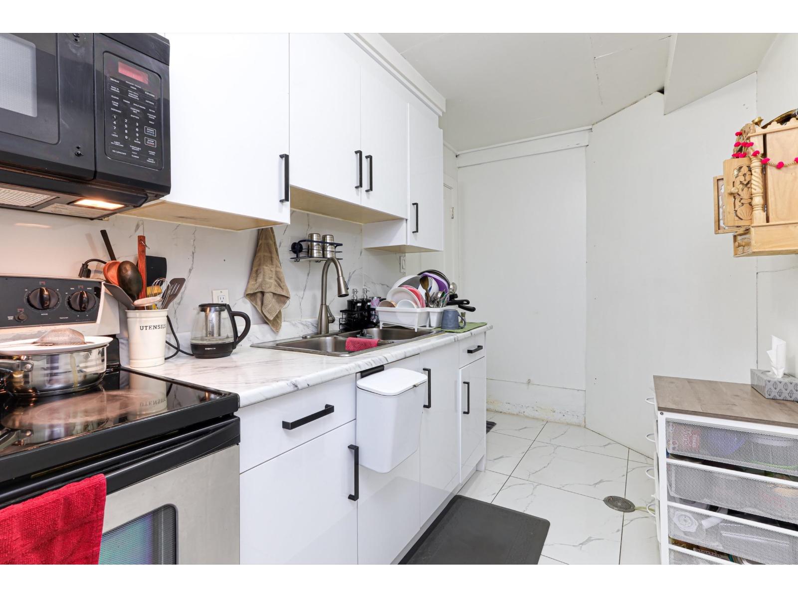 15720 Aster Property Photo 15