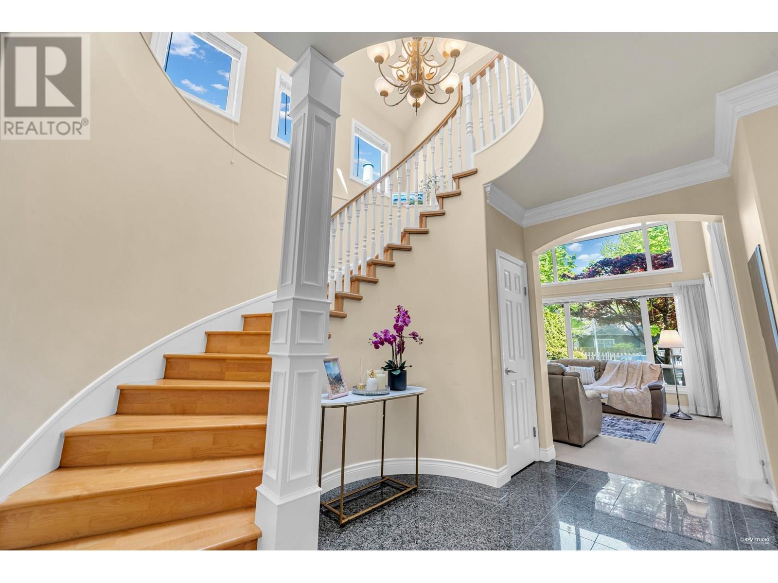6271 BARNARD DRIVE Property Photo 1