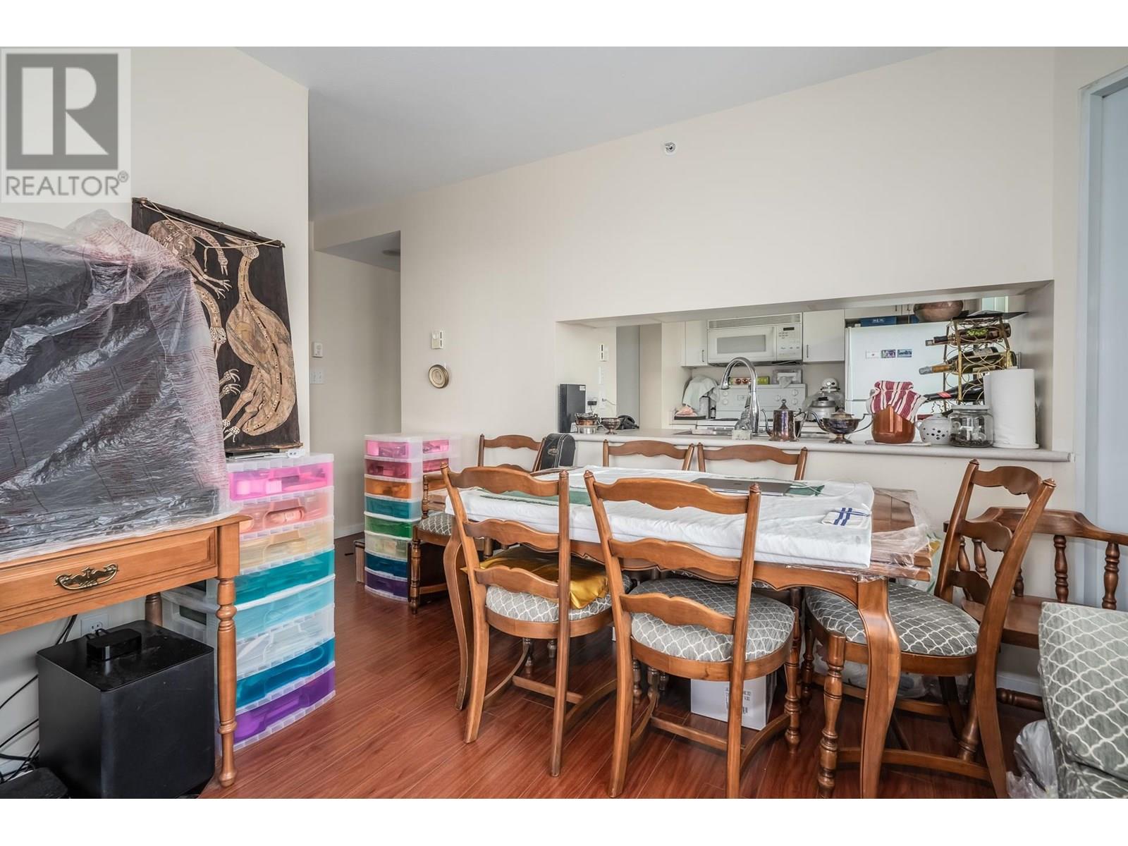 1604 438 Seymour Street Property Photo 5