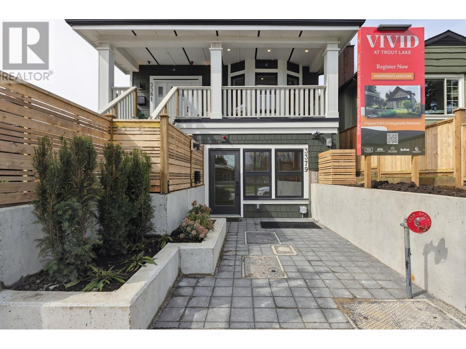 3379 Victoria Drive Property Photo 1