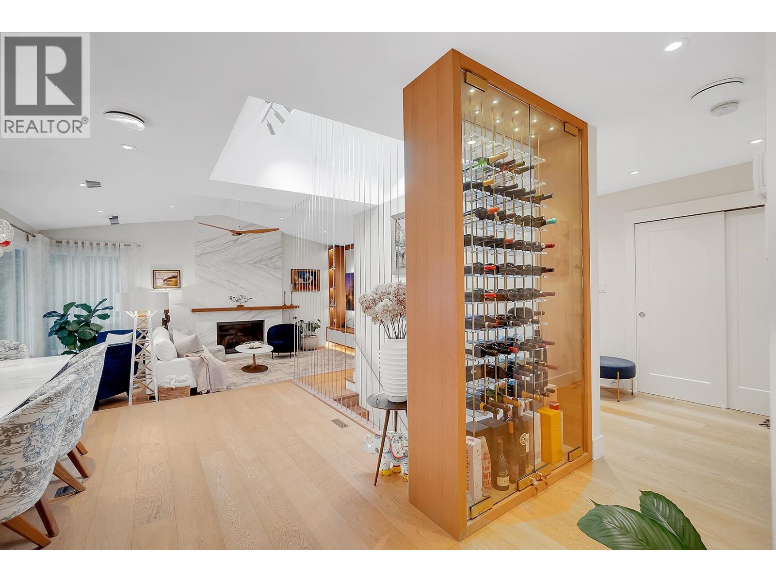 3706 Southridge Place Property Photo 3