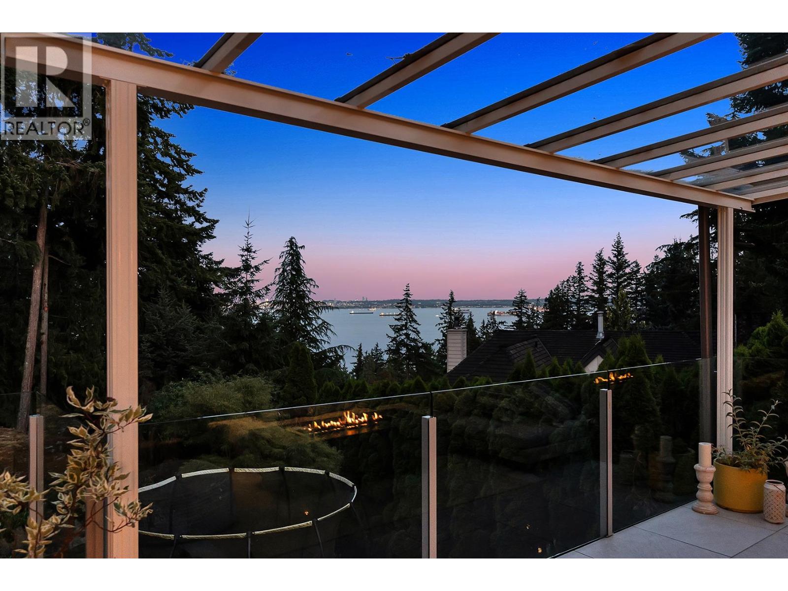 3706 Southridge Place Property Photo 4