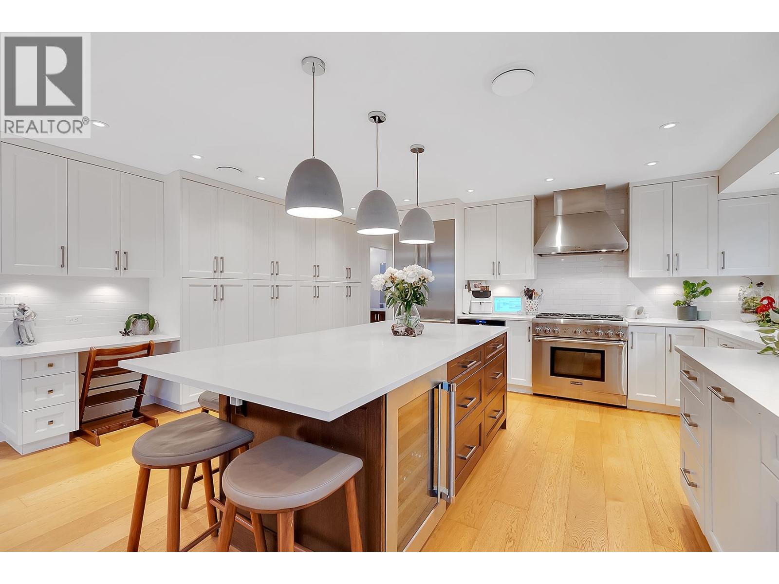 3706 Southridge Place Property Photo 23