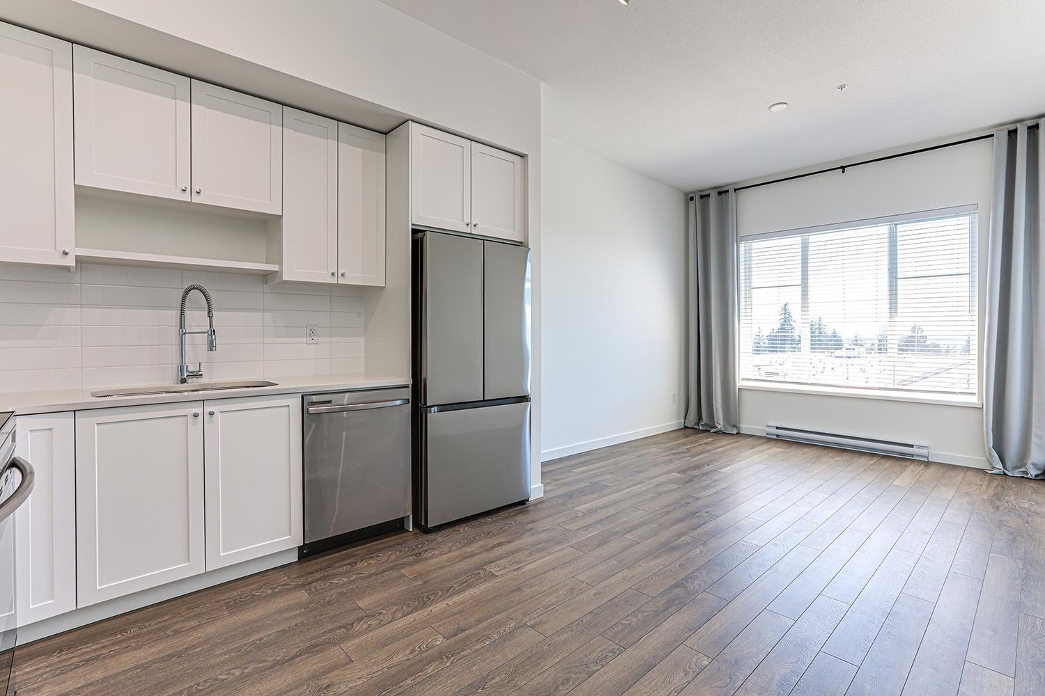 610 15858 Fraser Highway Property Photo 8