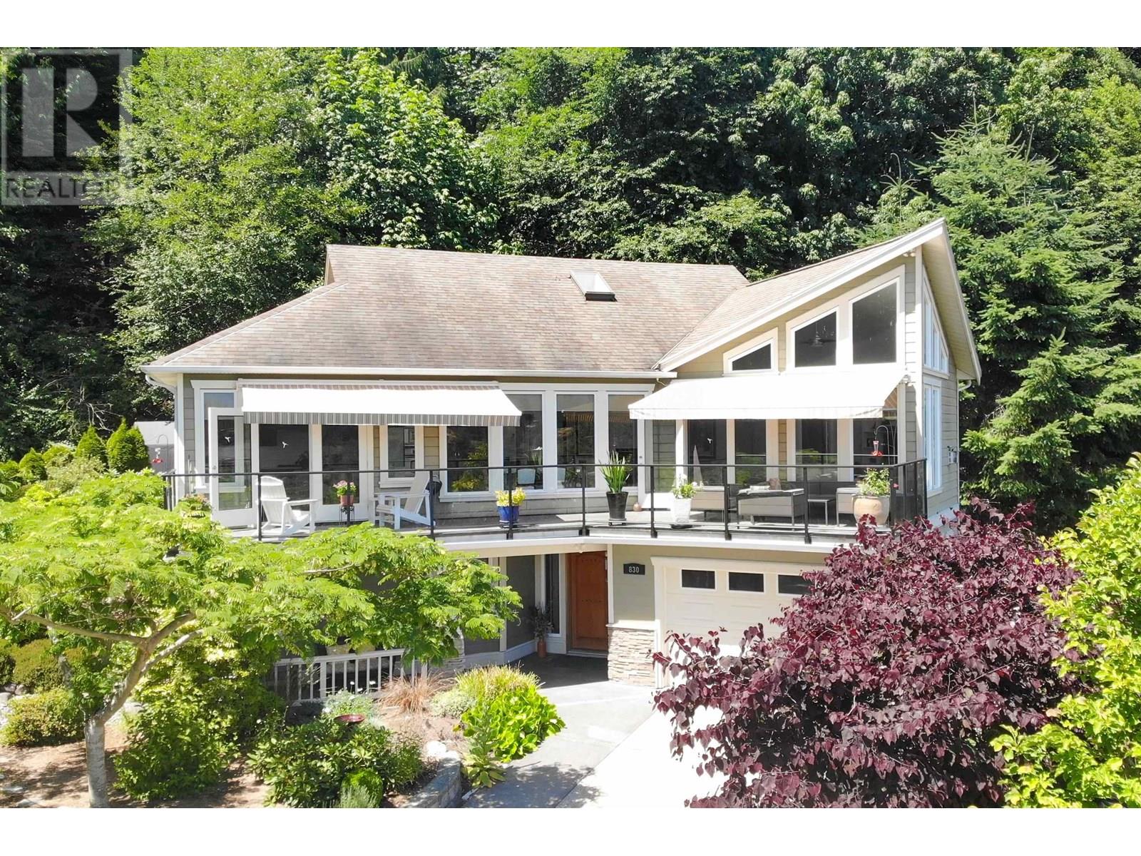 830 BAYVIEW HEIGHTS ROAD Property Photo 1