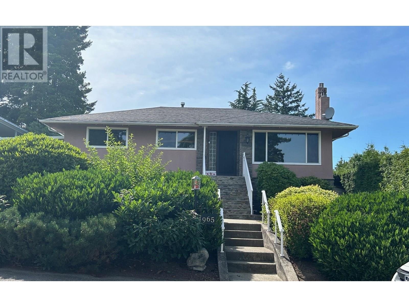 4965 PIONEER AVENUE Property Photo 1