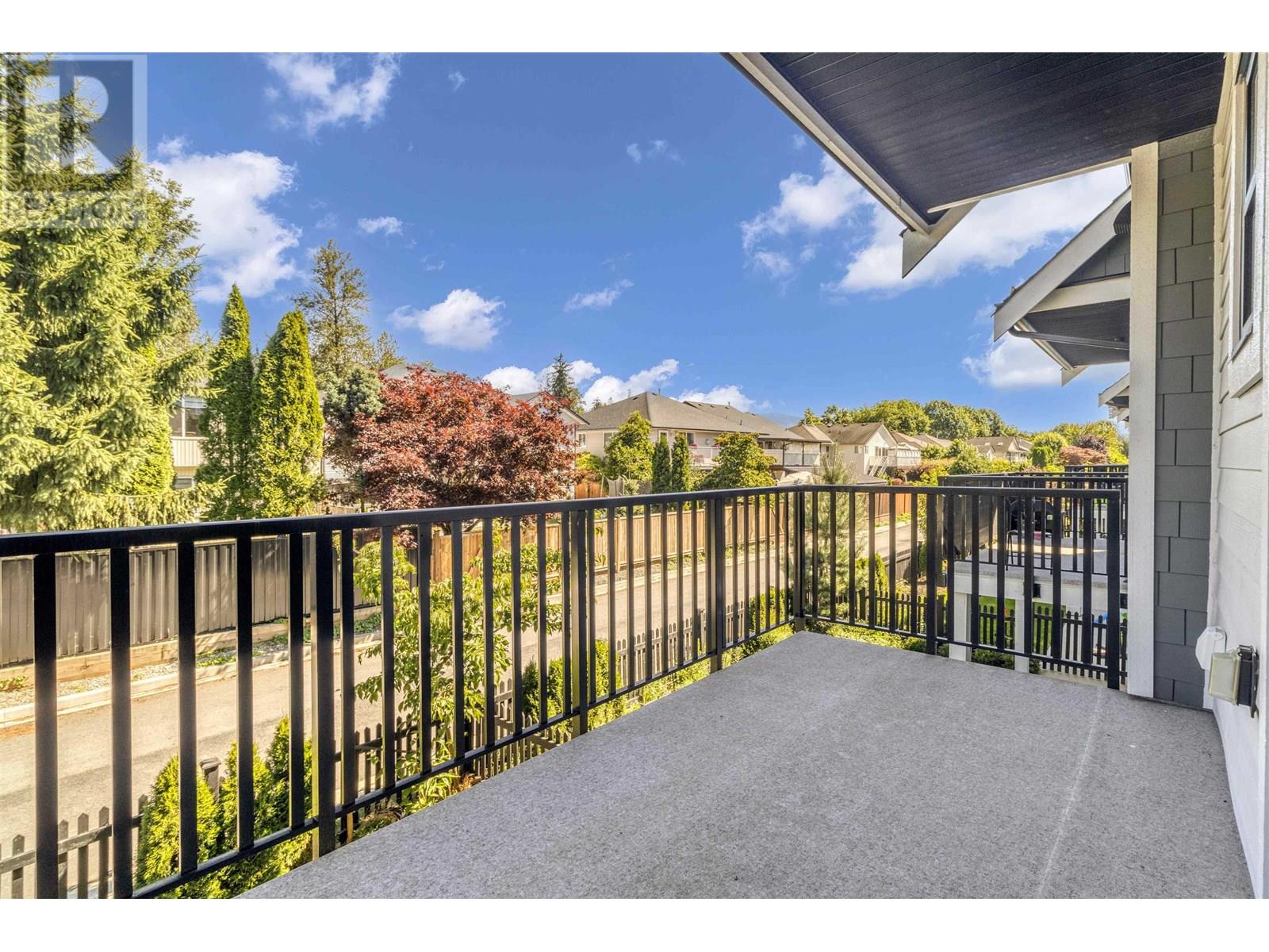 3 12018 237 Street Property Photo 13