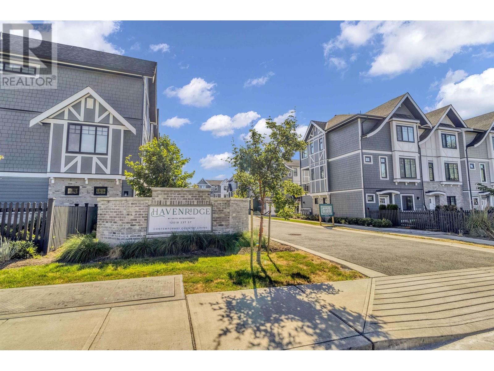 3 12018 237 Street Property Photo 36