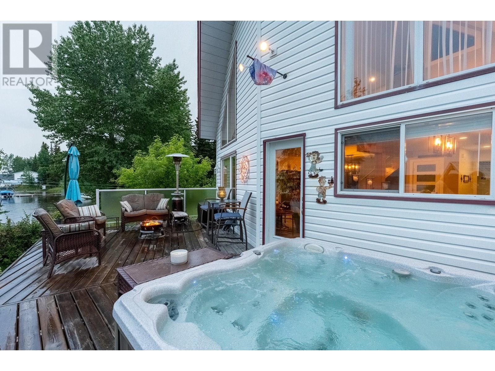 50465 Lakes Road Property Photo 1