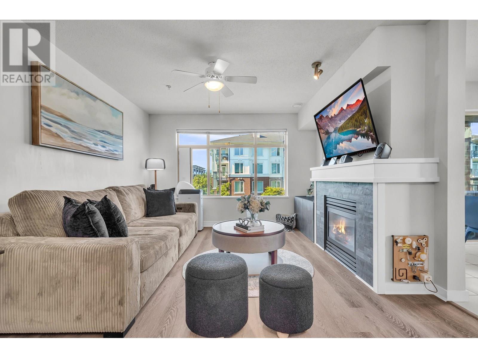 329 9288 Odlin Road Property Photo 1
