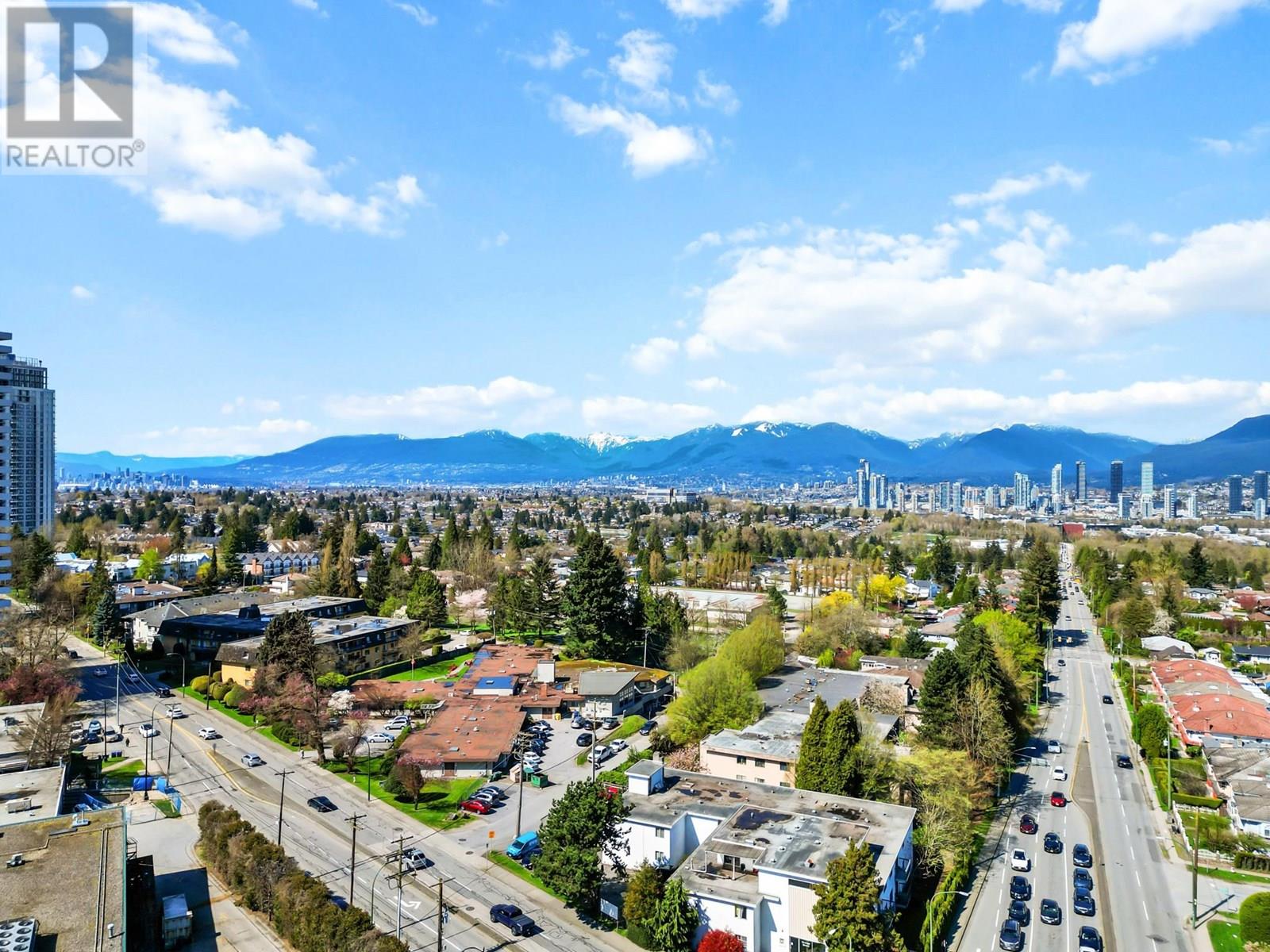 1606 4505 Hazel Street Property Photo 2