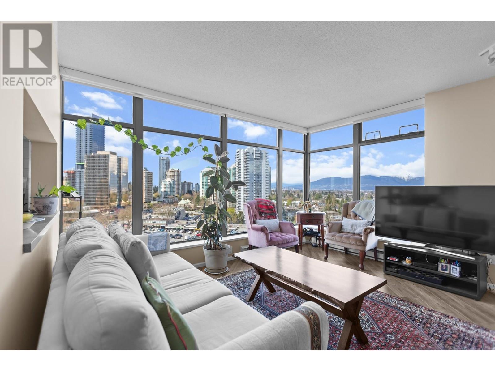 1606 4505 Hazel Street Property Photo 6