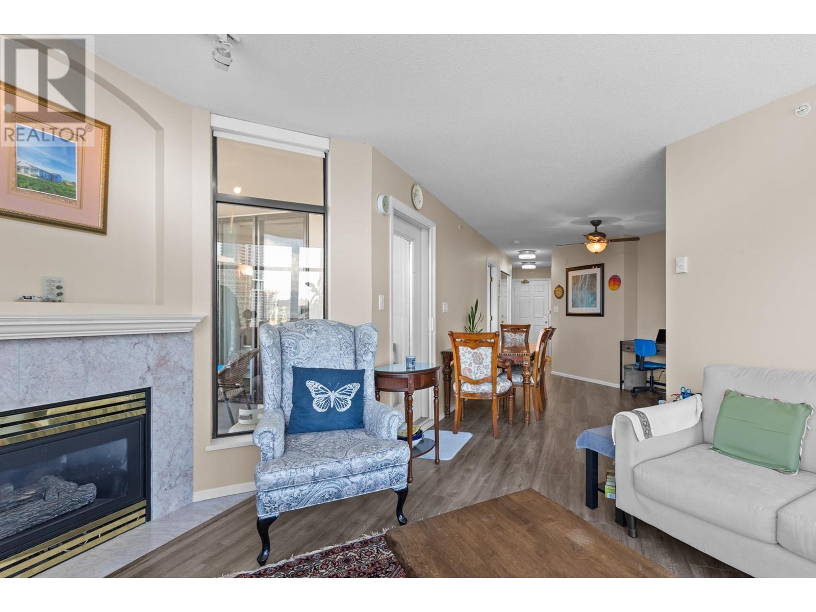 1606 4505 Hazel Street Property Photo 8